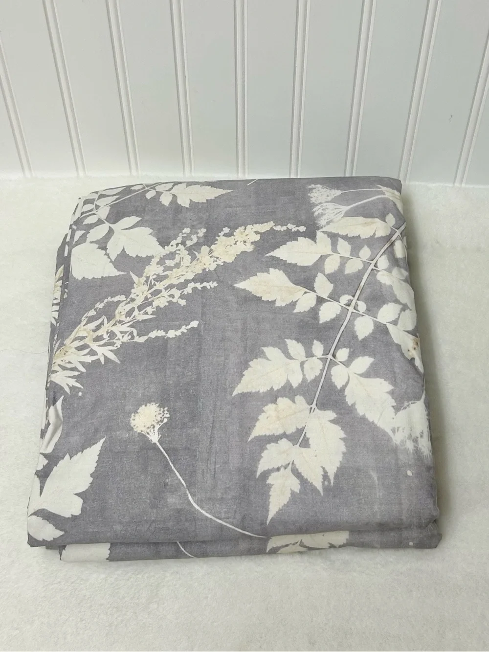 Pottery Barn Shadow Floral percale duvet king